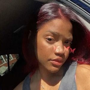 Meet your Posher, Arlenys